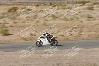 media/Apr-20-2025-AHRMA (Sun) [[393a79c373]]/Race/Group 11 early race/Turn 4b/